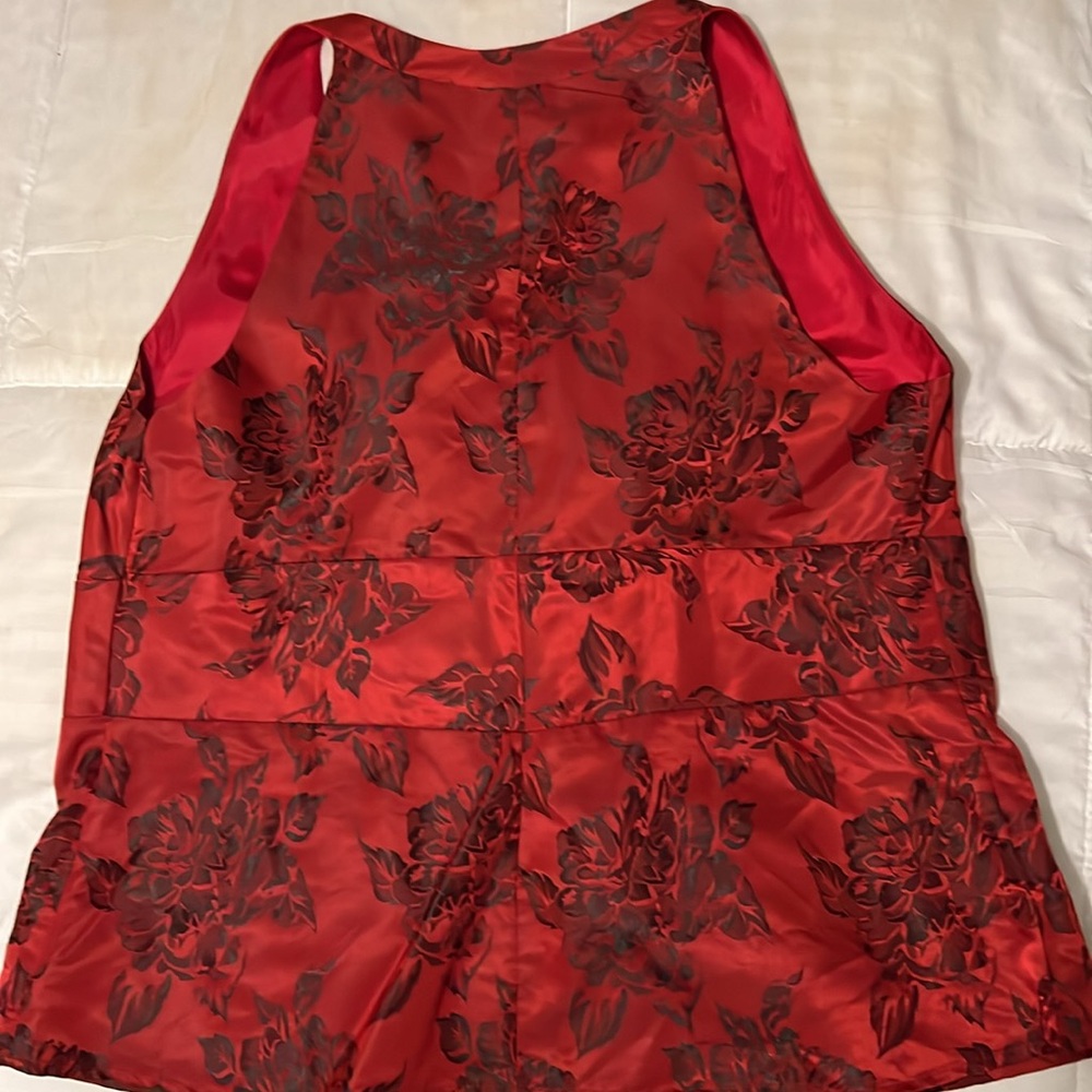 Sleeveless floral top - Picture 5 of 11